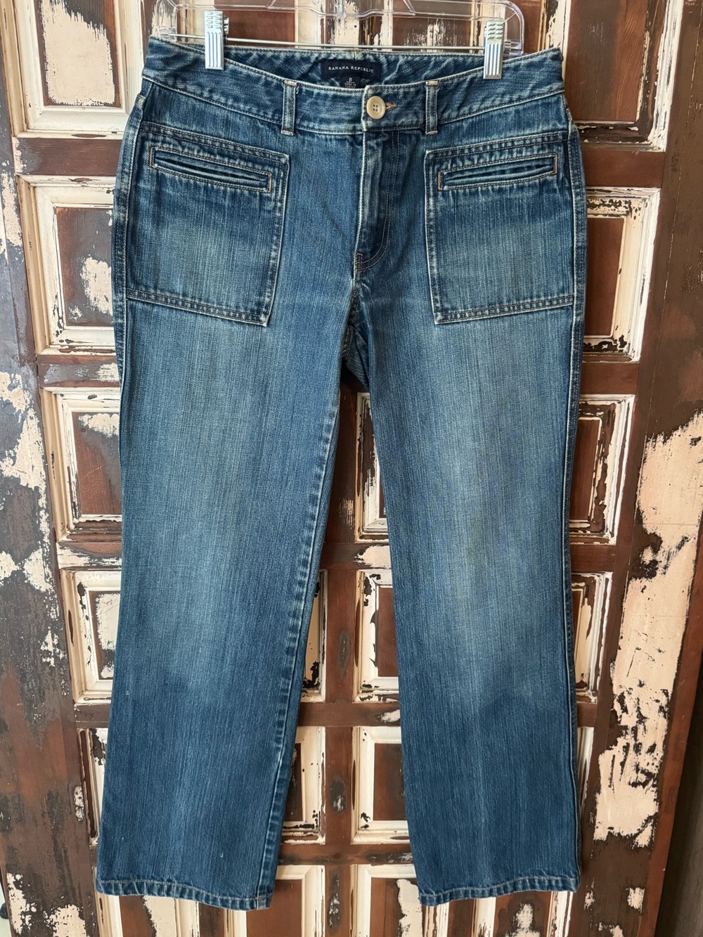 Banana Republic Women's Blue Denim Straight Leg Jeans - size 8 - Picture 2 of 8